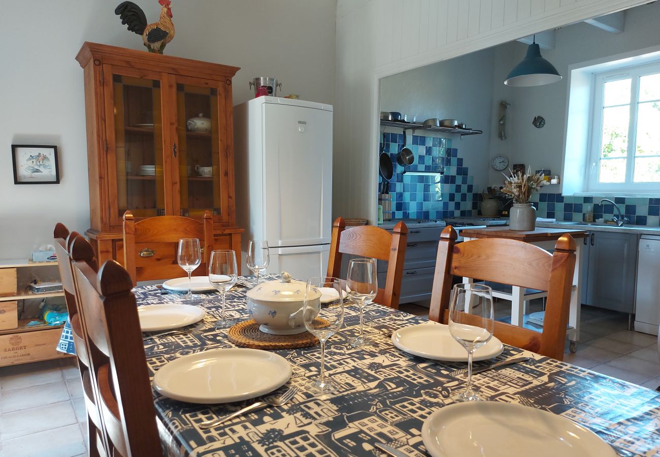 Ferienhaus in Plouguerneau - Ty Kernezen - Large family home with enclosed garden