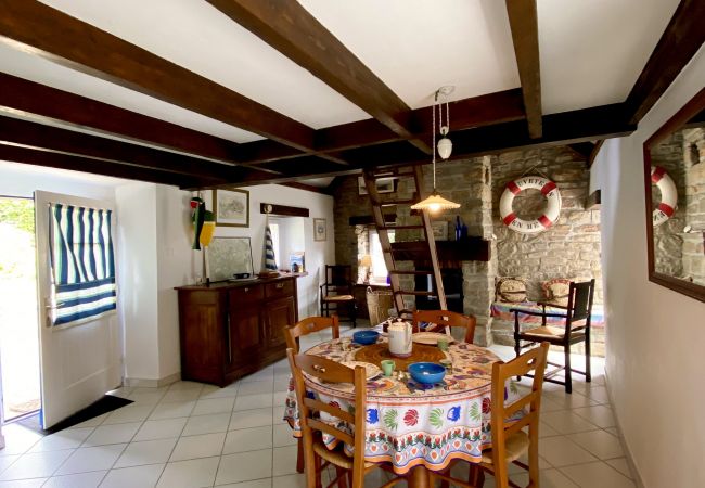 Ferienhaus in Plouguerneau - Ty Tour Tan - Charm and tradition with view on the light house