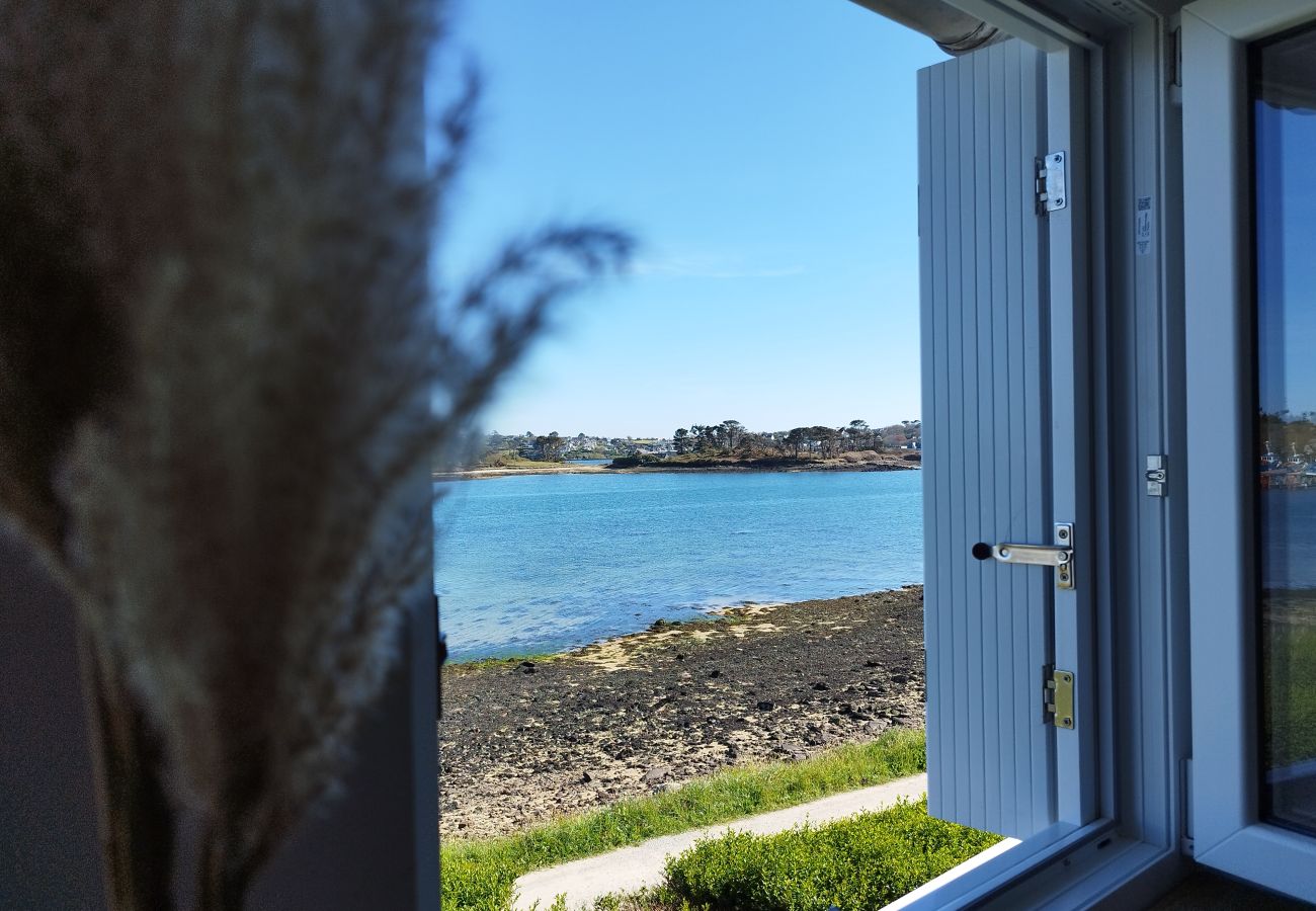 Ferienhaus in Plouguerneau - Ker Madalenn- The beauty with view on Aber Wrach