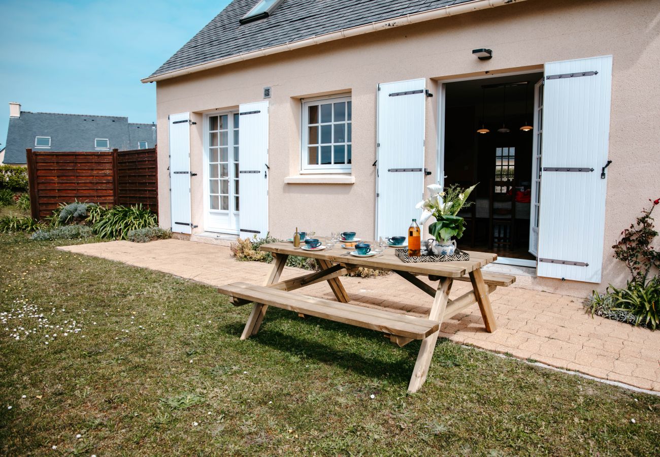 Ferienhaus in Plounéour-Trez - Ty Billig -The ideal holidays by the sea side in Plounéour Trez