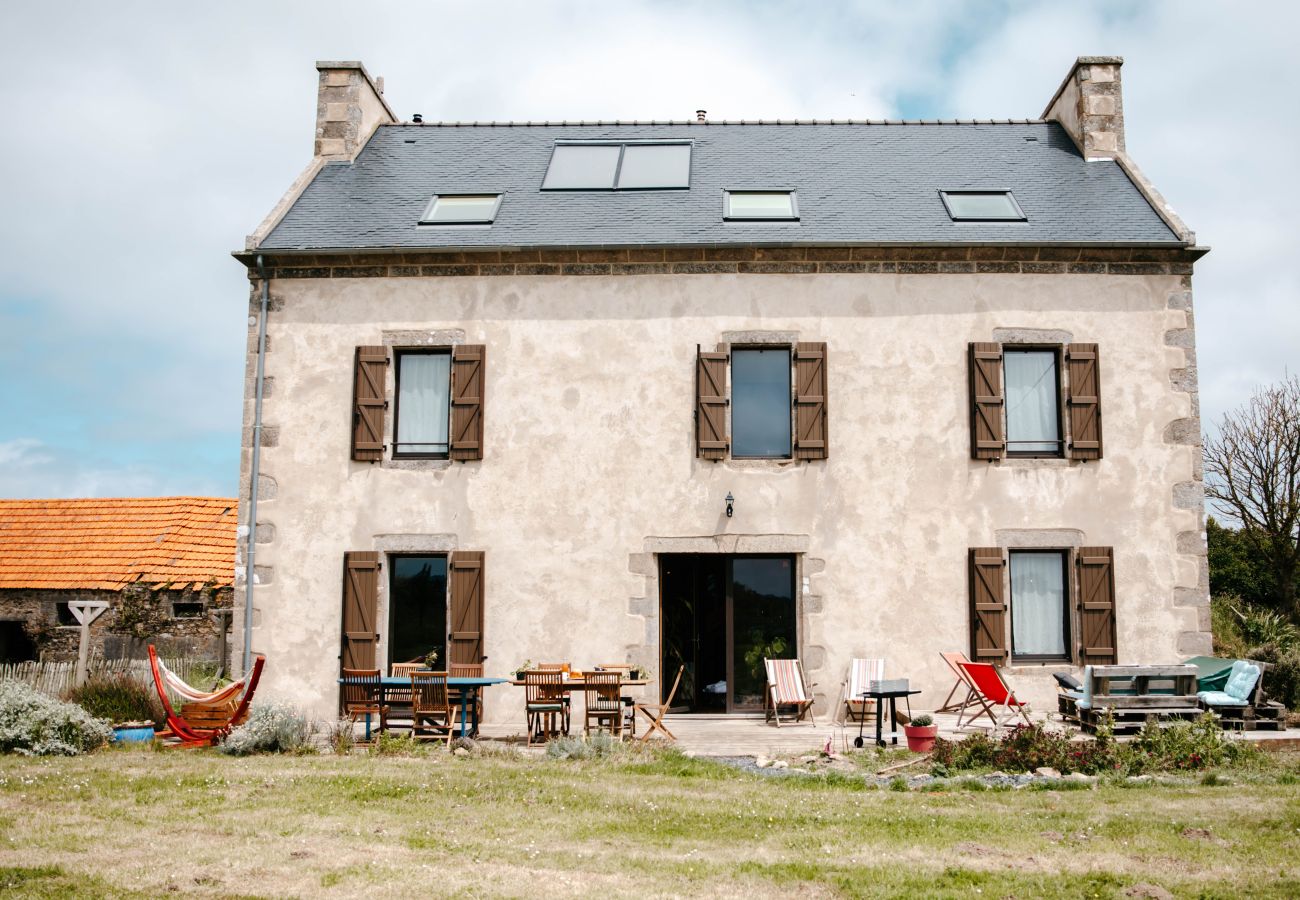 Ferienhaus in Plouguerneau - Ti Pom - With family at the beach