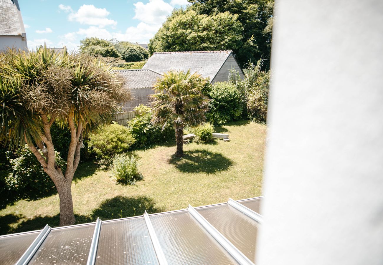 House in Plouguerneau - House Dolmen, authentic, cosy and just by the seaside