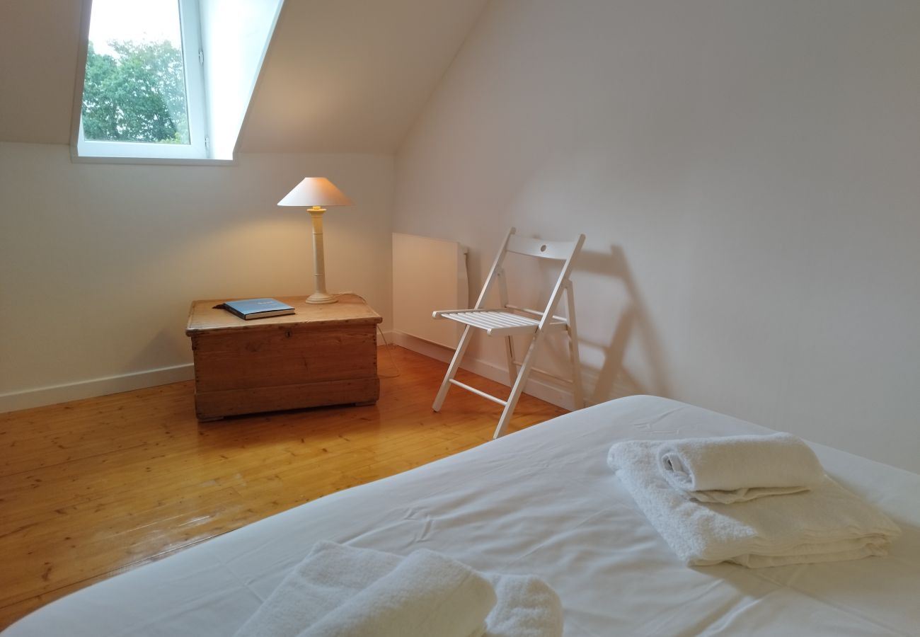 House in Plouguerneau - Aline's tiny house, pretty little stone house by the seaside