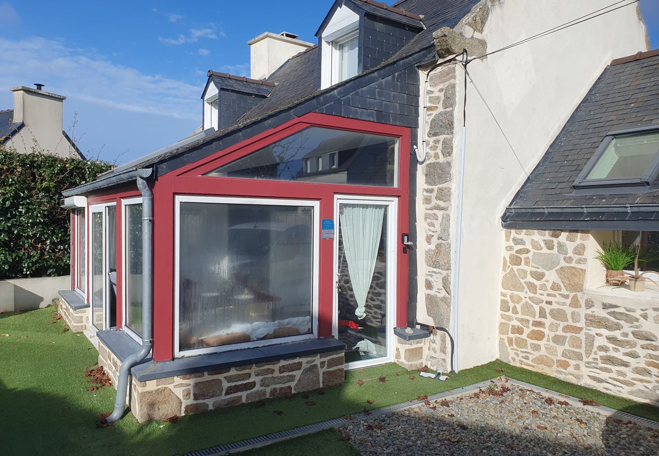 House in Plouguerneau - Ker Venan - Little nest facing the Venan island 