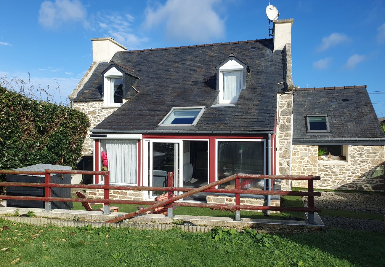 House in Plouguerneau - Ker Venan - Little nest facing the Venan island 