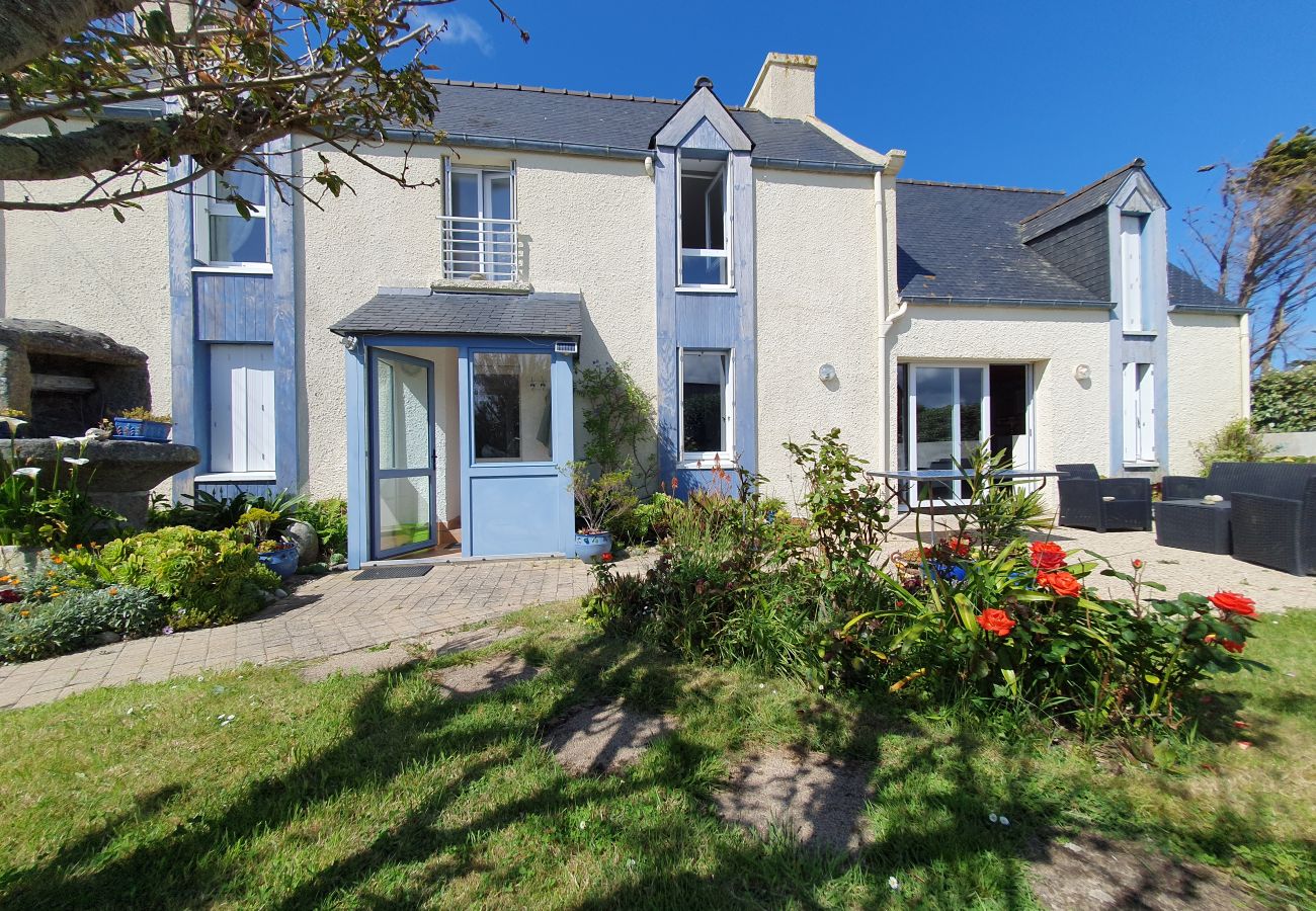 Maison à Plouguerneau - Ty Cozh - Le charme d'une maison familiale les pieds dans l'eau